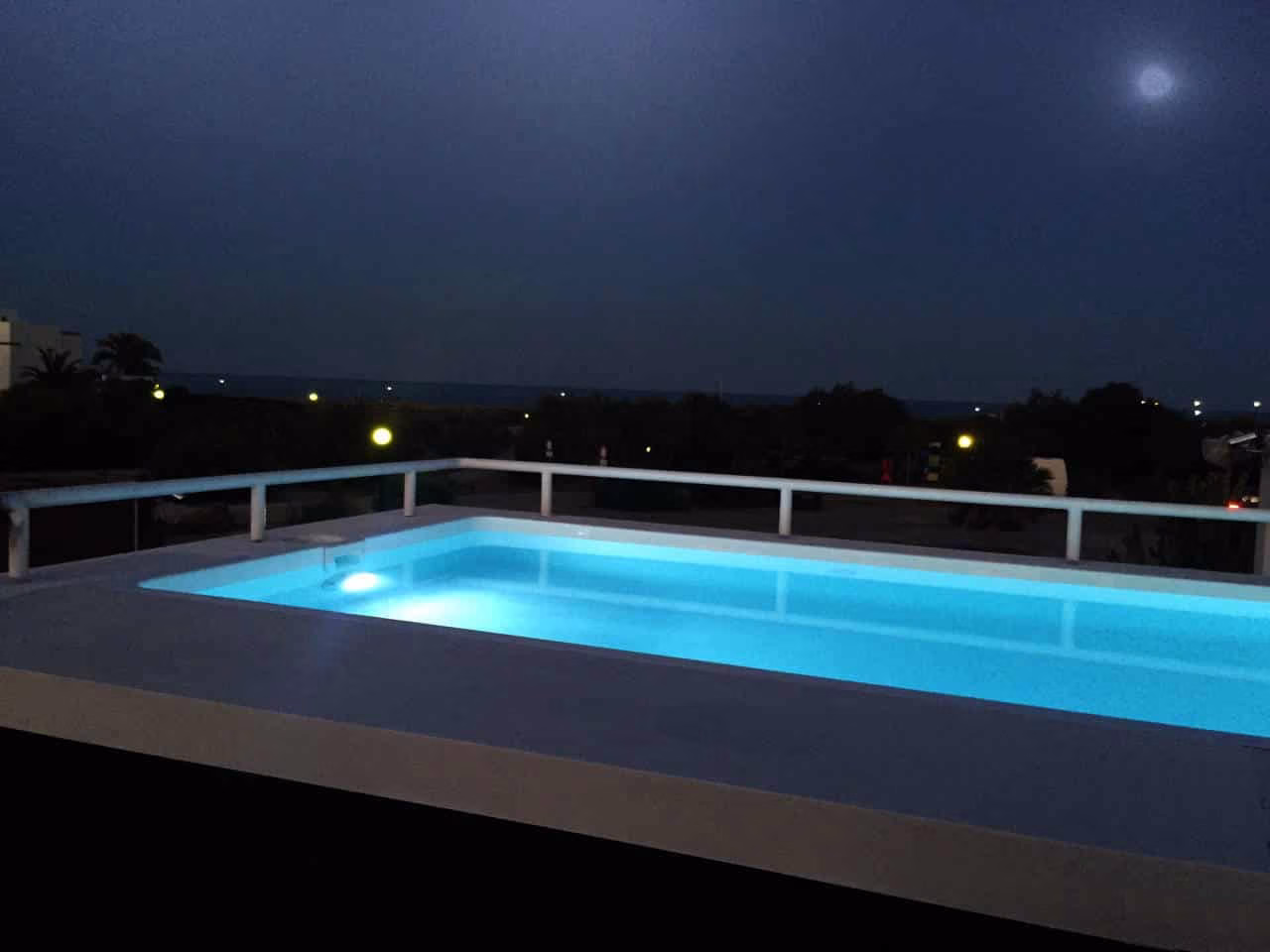 Imagen de Piscinas Poliester Cano Modelo C-35 instalada en Almeria