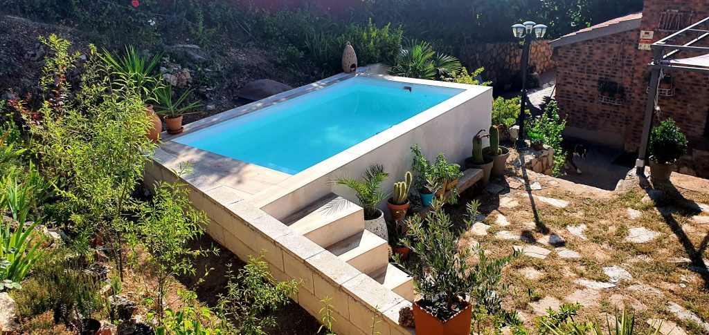 Mini Piscina C-35 MAX en poliester de Piscinas cano en Guadalajara